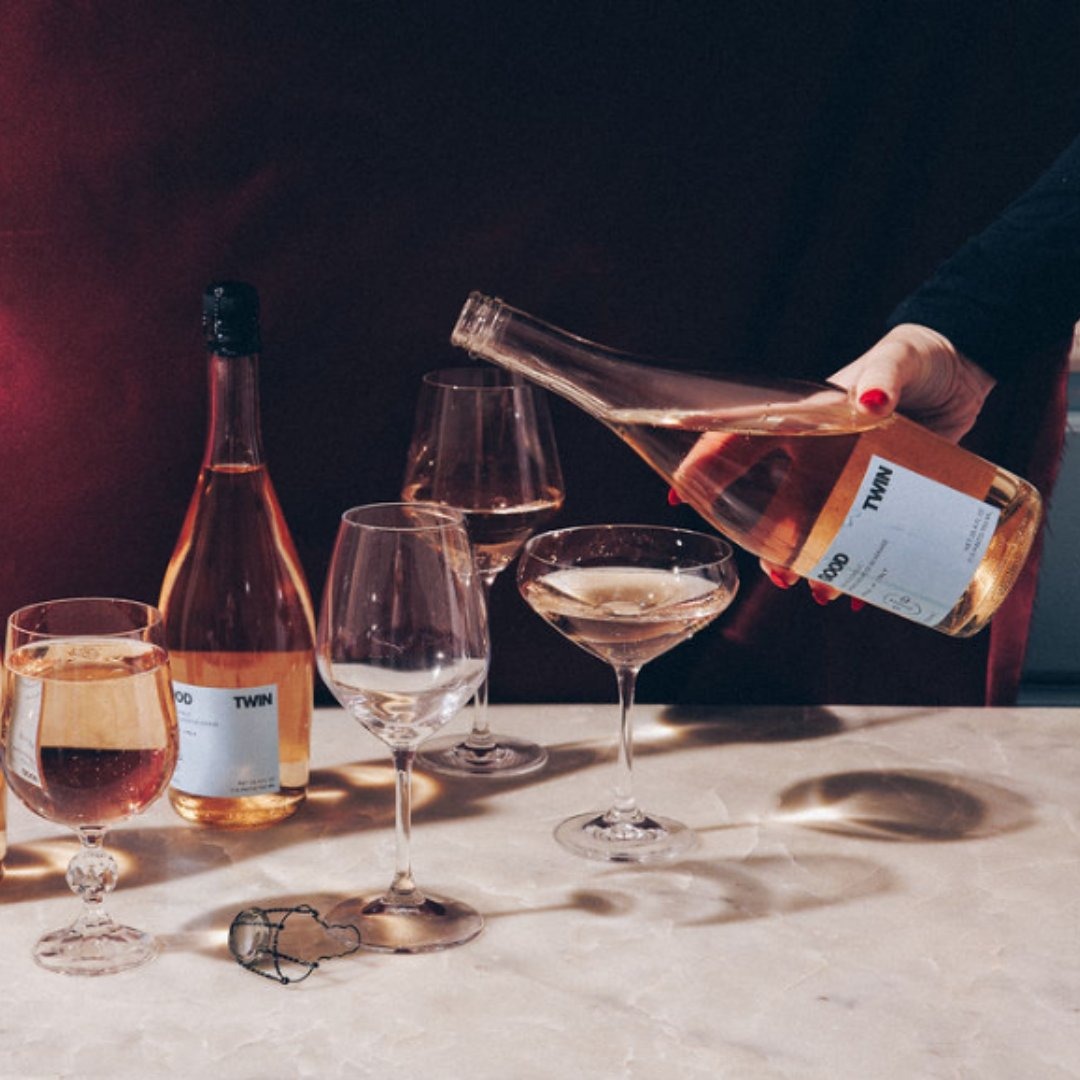 Good Twin rosé marble table